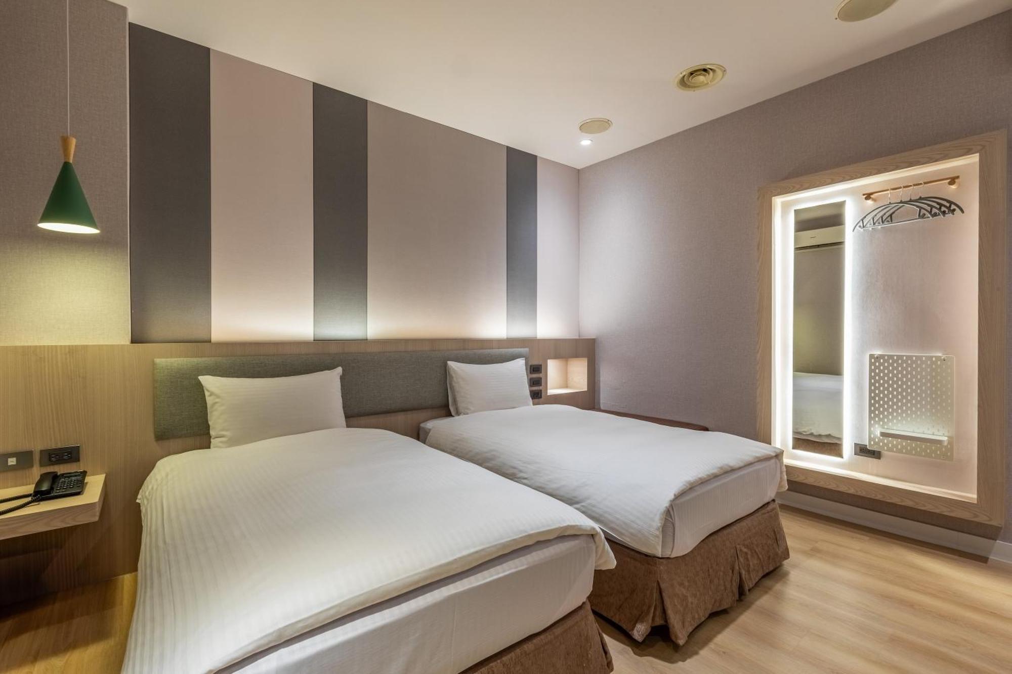 Fu Hsiang Hotel Yilan Zewnętrze zdjęcie